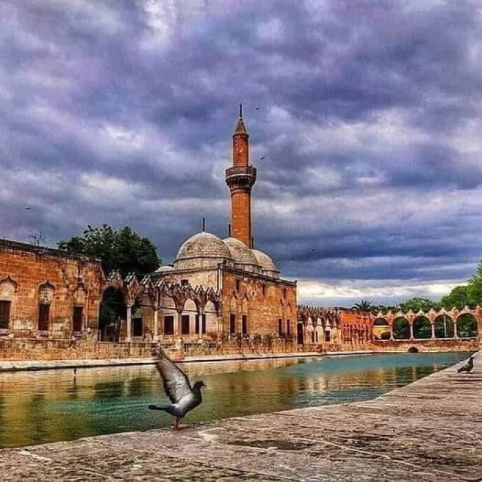 Tarihin Sıfır Noktasında Bir Zaman Yolculuğu: Şanlıurfa Gezi Rehberi