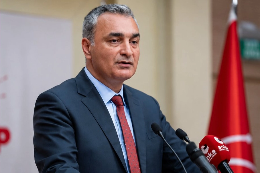 CHP'de 8 il başkanı daha g&ouml;revden alındı