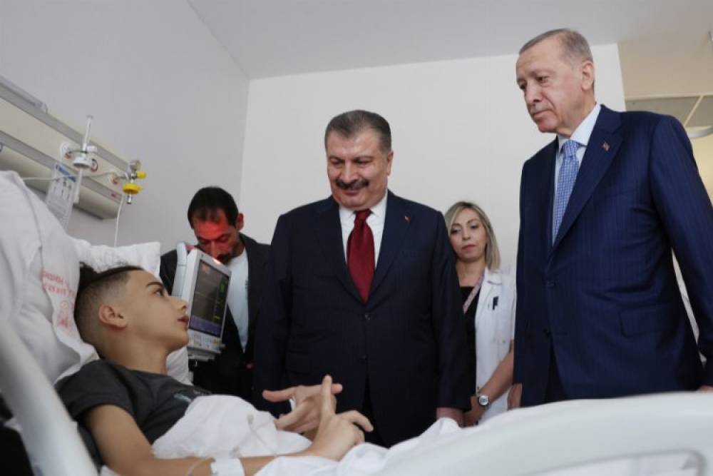 Cumhurbaşkanı Erdoğan'dan Gazze’den getirilen hastalara ziyaret