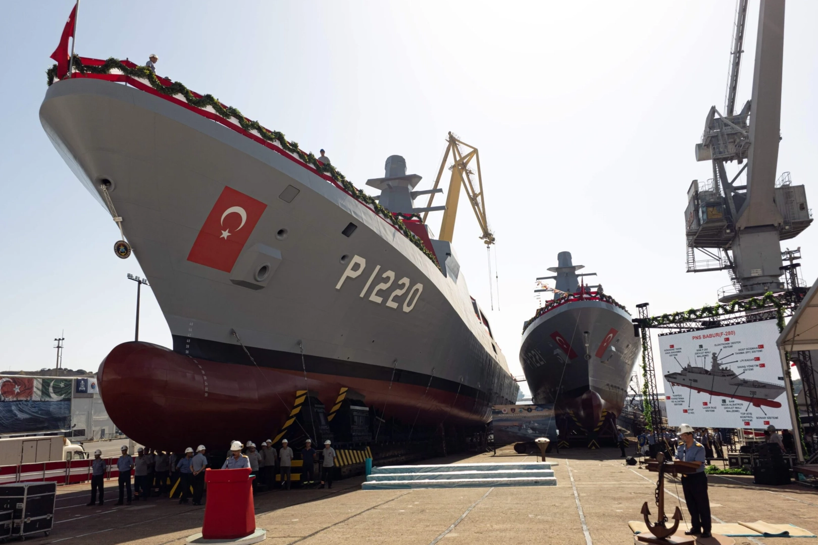 Yerli ve milli silah sistemleri envanterde...Yeni gemilere t&ouml;ren d&uuml;zenlenecek