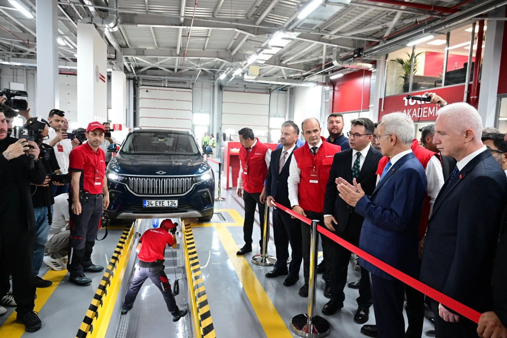 Yeni nesil ara&ccedil; muayene d&ouml;nemi başlıyor... Yapay zek&acirc; ve robotik sistemler devrede