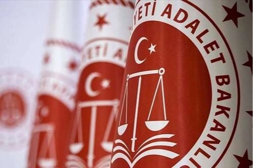 Adalet Bakanlığı o operasyonları genişletti... 3 ilde operasyona 112 ş&uuml;pheli hakkında adli işlem