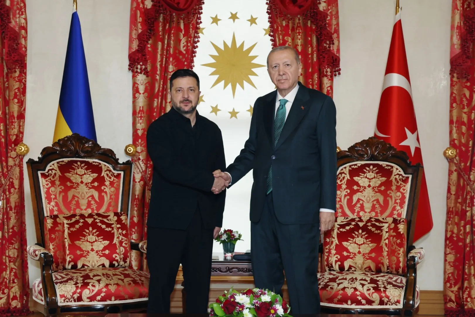 Cumhurbaşkanı Erdoğan, Ukrayna Devlet Başkanı Zelenskiy ile g&ouml;r&uuml;şt&uuml;