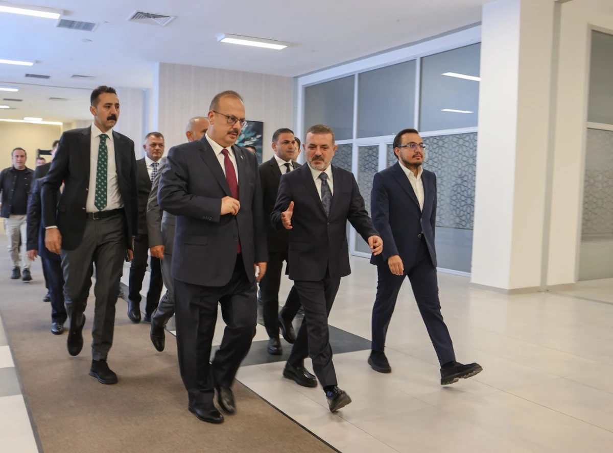 ANKARA VALİSİ YAKUP CANBOLAT&rsquo;TAN SİNCAN&rsquo;A ZİYARET