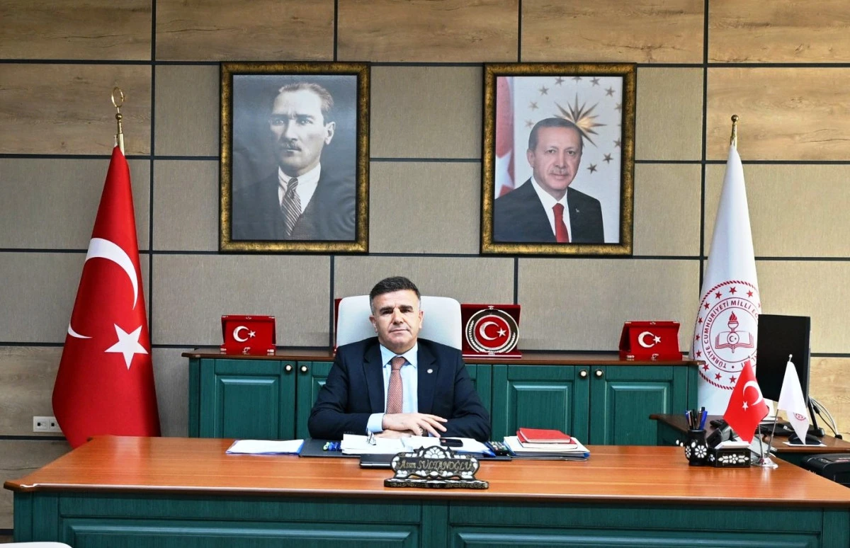 Asım Sultanoğlu'ndan Başarılarla Dolu Veda! Alnım Ak, Başım Dik Devrediyorum...