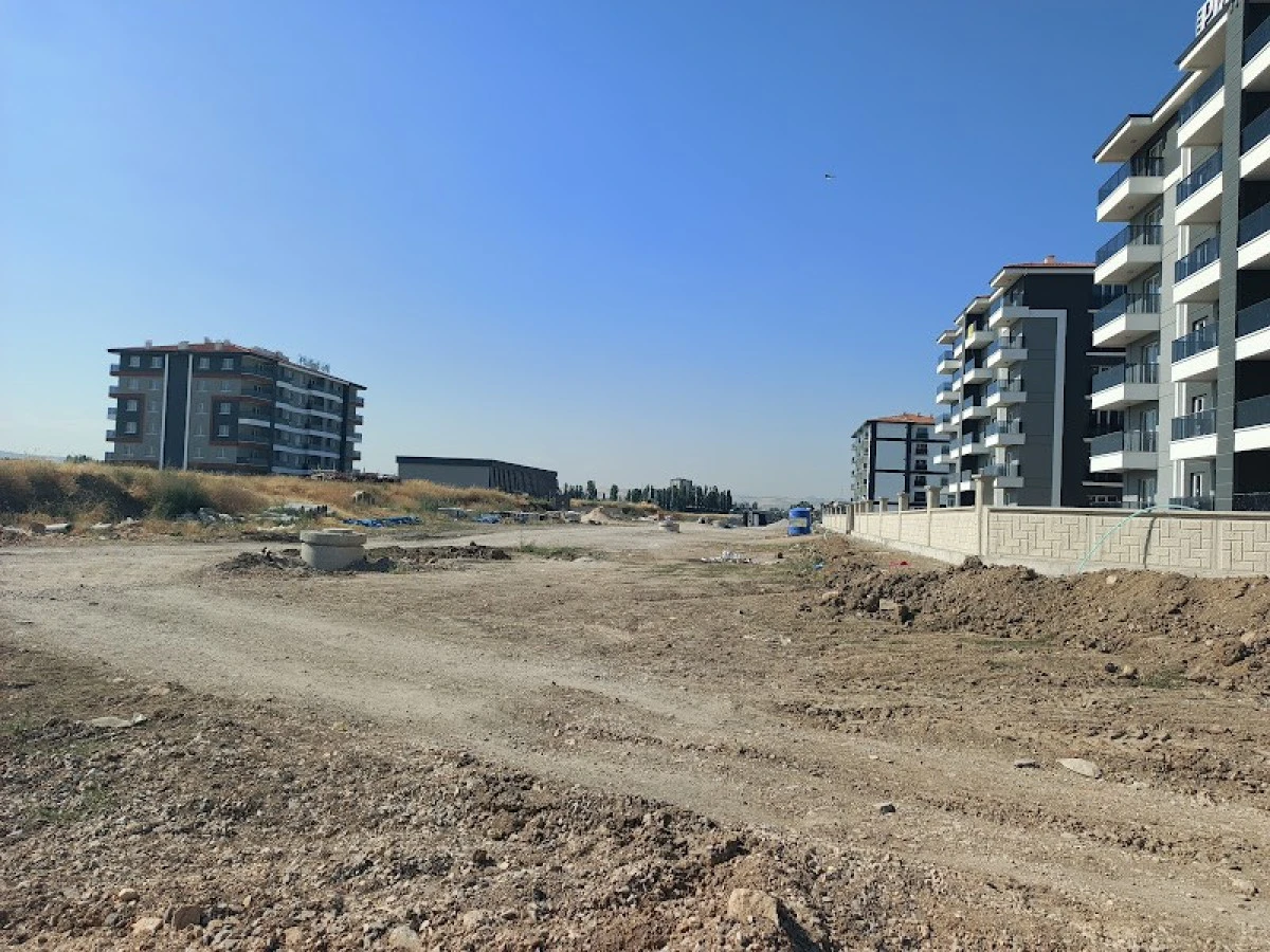 AYB&Uuml; &Ccedil;evresindeki Ulaşım ve Altyapı Sorunları Acil &Ccedil;&ouml;z&uuml;m Bekliyor
