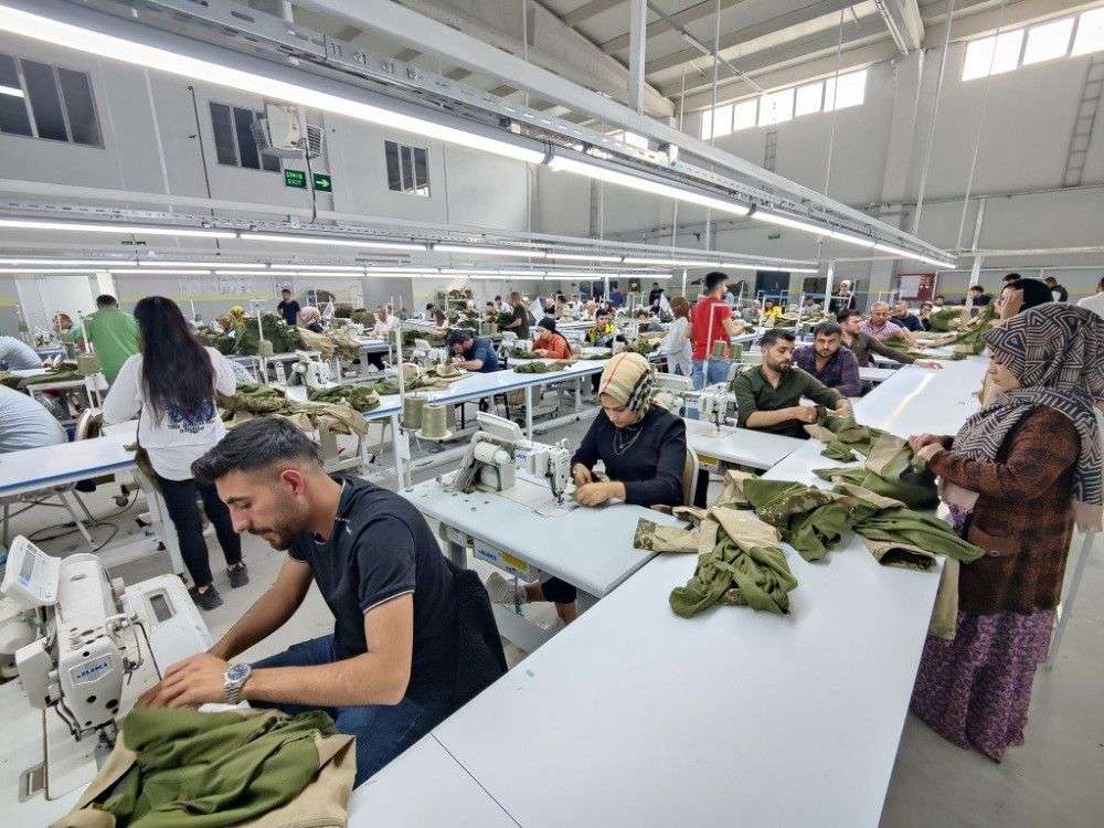 Eyyübiye Belediyesi’nin Fabrika Binasında Üretim Başladı