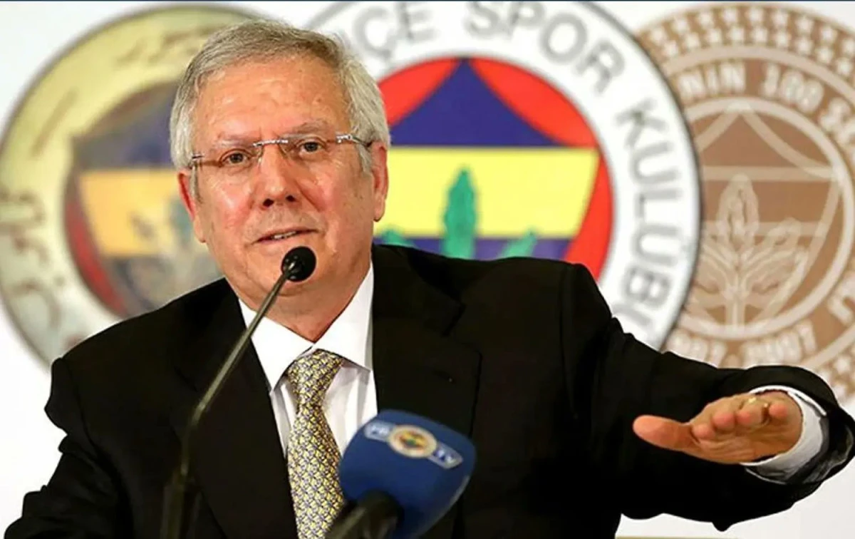Fenerbah&ccedil;e'de Tarihi G&uuml;n: Aziz Yıldırım 8 Yıl Sonra Yeniden Başkan!