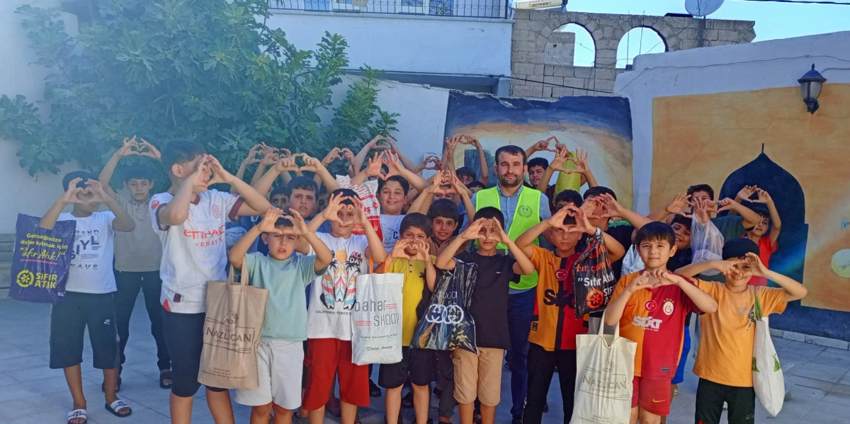 İz Bırakanlar Cemiyeti 2025'te Yoğun Bir Faaliyet Takvimiyle Fark Yarattı!