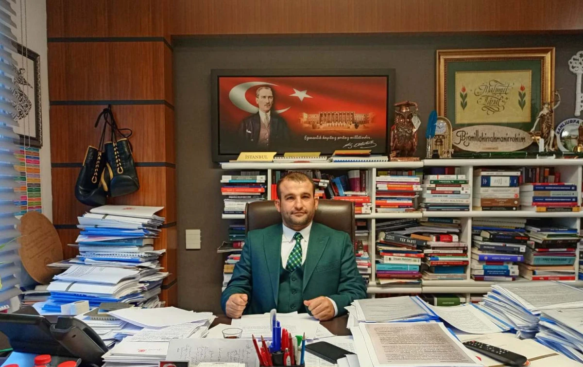 İz Bırakanlar Cemiyeti'nden Tarihi &Ccedil;ağrı: Provokasyona Değil, Kardeşliğe Omuz Verin!