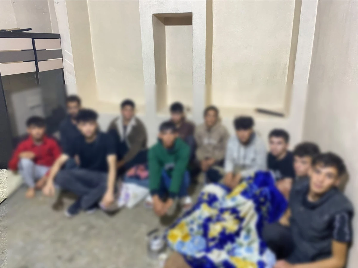 Şanlıurfa&rsquo;da D&uuml;zensiz G&ouml;&ccedil;le M&uuml;cadele: 61 Ş&uuml;pheli Hakkında Adli İşlem Başlatıldı