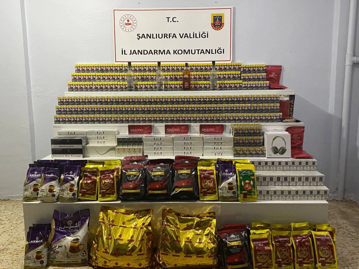 Şanlıurfa&rsquo;da Ka&ccedil;ak&ccedil;ılara Jandarma Darbesi: &Ccedil;ok Sayıda Malzeme Ele Ge&ccedil;irildi