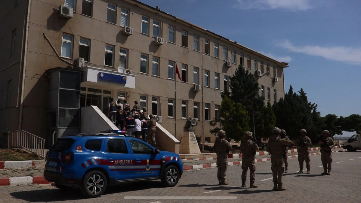 Şanlıurfa'da Ka&ccedil;ak&ccedil;ılık Şebekelerine Darbe