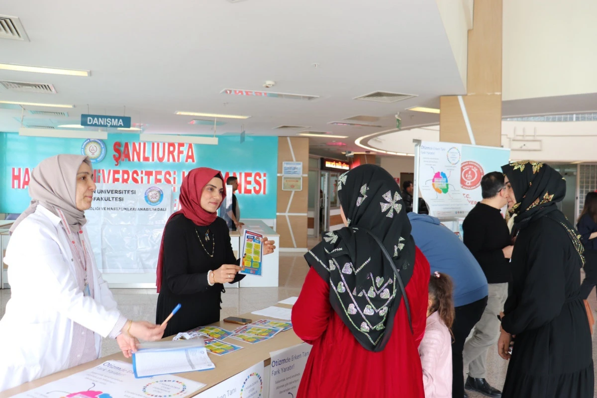 ŞANLIURFA&rsquo;DA OTİZM FARKINDALIĞINA DİKKAT &Ccedil;EKİLDİ