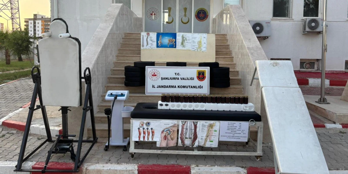 Şanlıurfa'da Sahte Doktora Jandarma Baskını: Bel Fıtığı ve Kırık-&Ccedil;ıkık Tedavisi Yapıyordu!