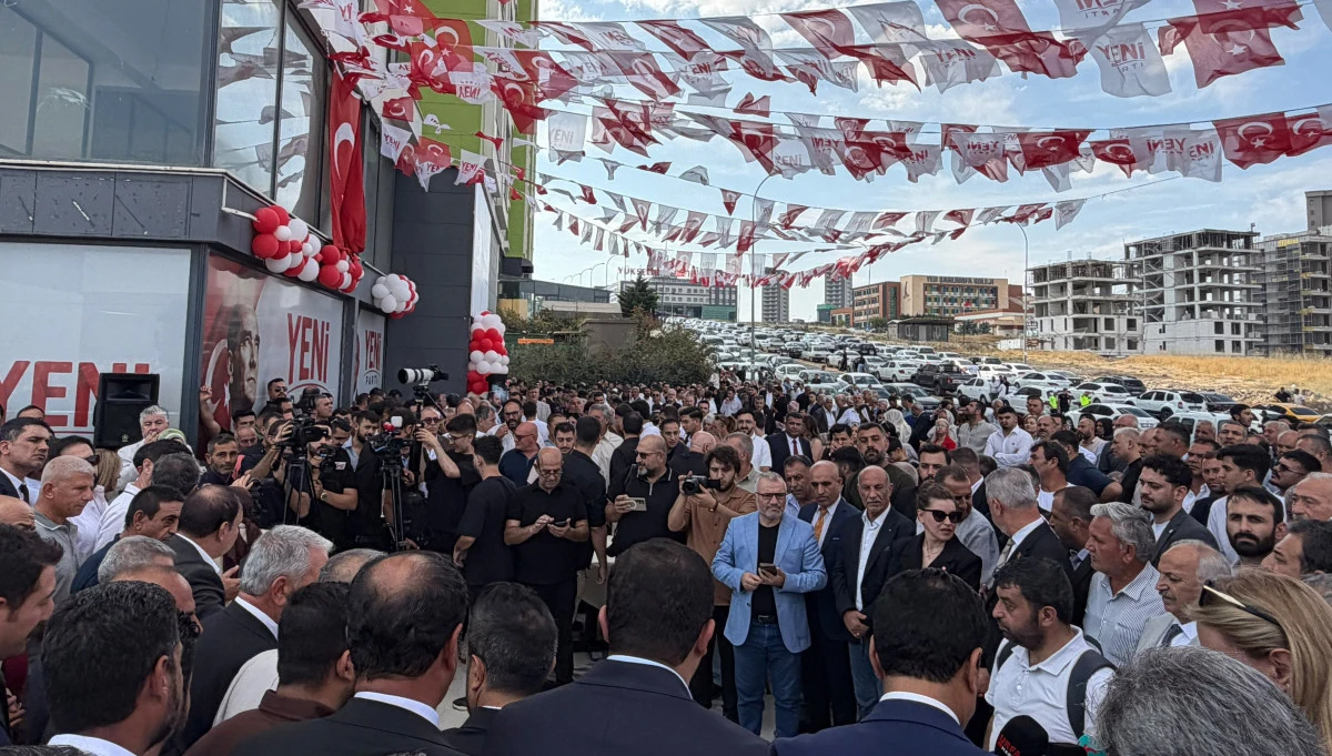 ŞANLIURFA&rsquo;DA SİYASETİN SEYRİ DEĞİŞİYOR: İLK SE&Ccedil;İMDE BALKON KONUŞMASI YAPACAĞIZ!